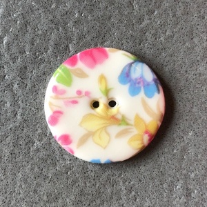 Florence Medium Circular Button