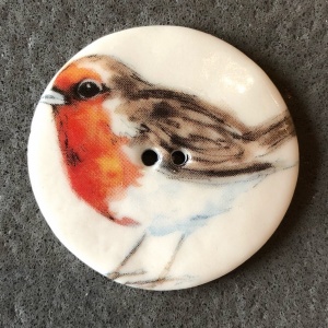 Giant Robin Large Circular Button