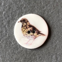 Thrush Medium Circular Button