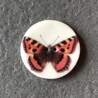 Tortoiseshell Medium Circular Button